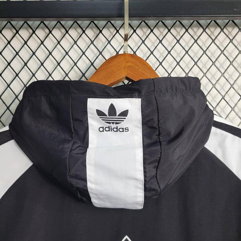 Windbreaker Adidas Black and White