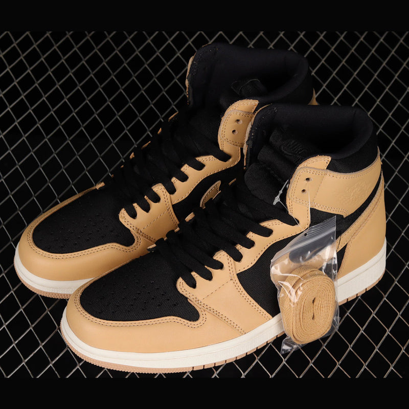 Nike Air Jordan 1 Retro High 'Heirloom'