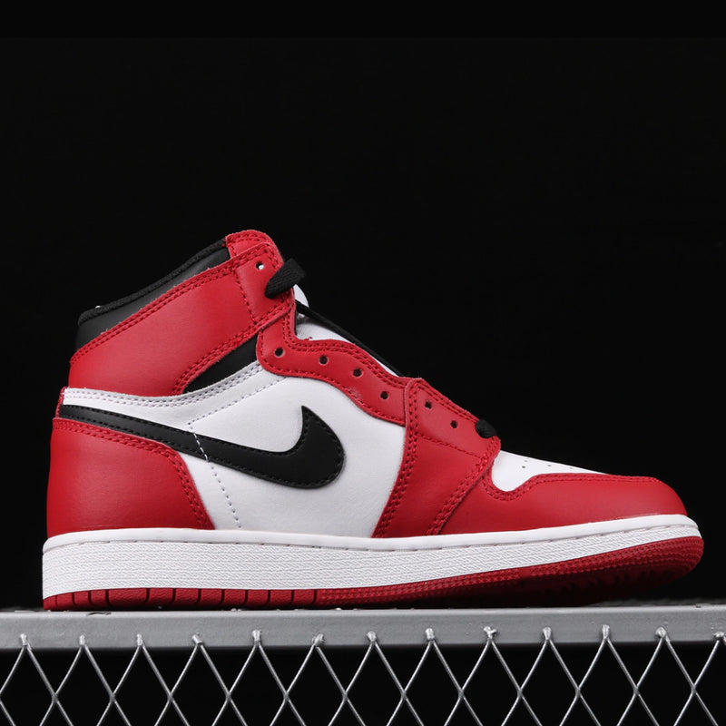 Nike Air Jordan 1 High Retro 'Chicago'