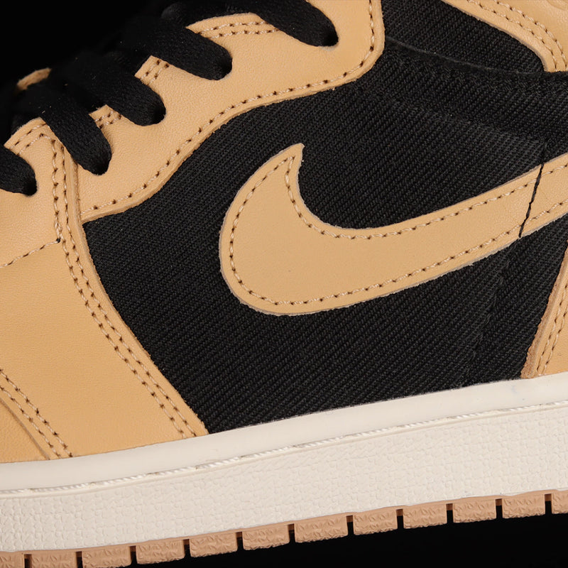 Nike Air Jordan 1 Retro High 'Heirloom'