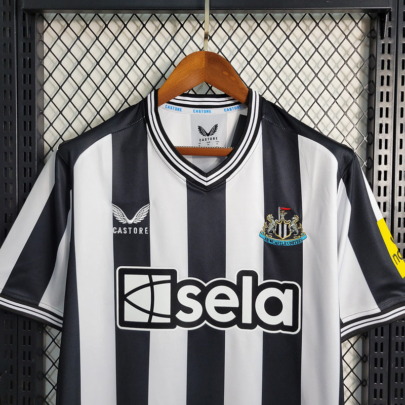 Camisola Newcastle Home Modelo Torcedor