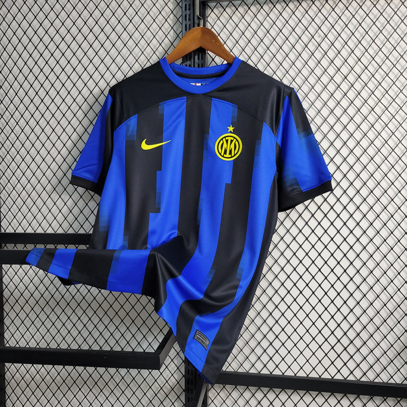 Camisola Inter de Milão 2023/24