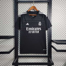 Real Madrid Black Goalkeeper Modelo Torcedor 23/24