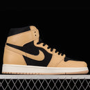 Nike Air Jordan 1 Retro High 'Heirloom'