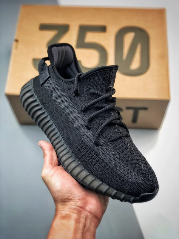 Yeezy Boost 350 V2 Onyx