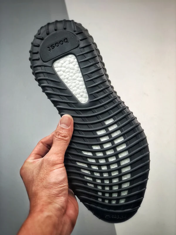 Yeezy Boost 350 V2 Onyx