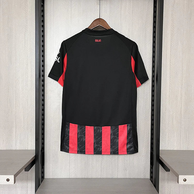 Camisola do Milan 25/26 - Modelo Torcedor